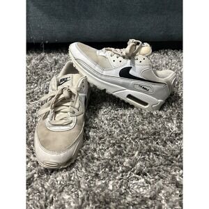 Nike Air Max 90 Womens 7 White Black  Oreo Panda Sneaker